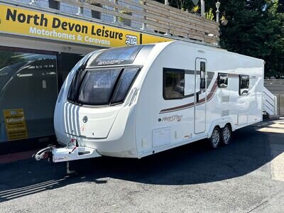 2016 SWIFT FREESTYLE 6 BERTH / FIXED FRENCH BED / MOTORMOVER /