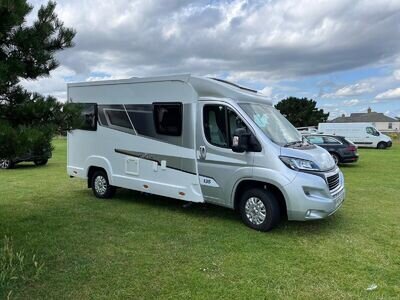 Motor Home marquis majestic 135