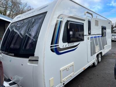 ⭐️ 2015/16 LUNAR LEXON 640 ⭐️ 4 BERTH TWIN AXLE TOURING CARAVAN ⭐️