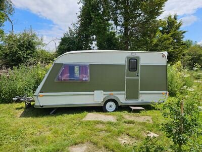 VINTAGE RETRO TOURING CARAVAN GARDEN ROOM FIXED BUNK BEDS 4 / 5 BERTH DELIVERY