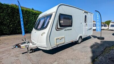 LUNAR QUASAR - 2013 2 BERTH CARAVAN WITH MOTOR MOVER