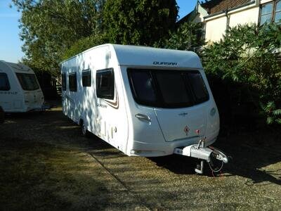 Lunar QUASAR 550 2013 4 BERTH SEPERATE BEDS END BATHROOM