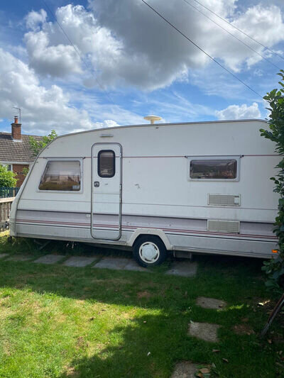 1993 SPRITE 500 EB 4 BERTH TOURING CARAVAN