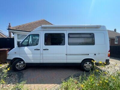 Mercedes Sprinter camper