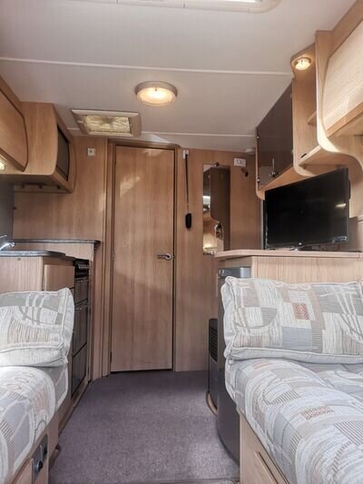 2010 Coachman Amara 540/2