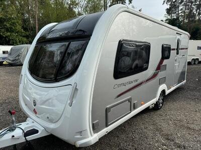 SWIFT CONQUEROR 530 - 2013 - 4 BERTH - END WASHROOM - PRISTINE CONDITION