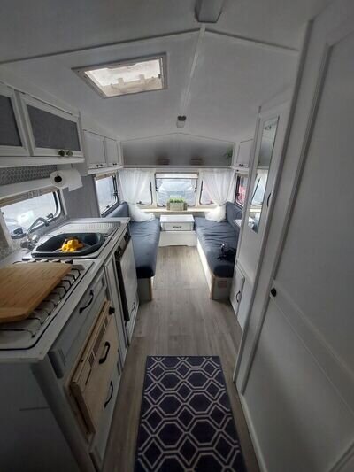 lunar 4 berth caravan with end bedroom