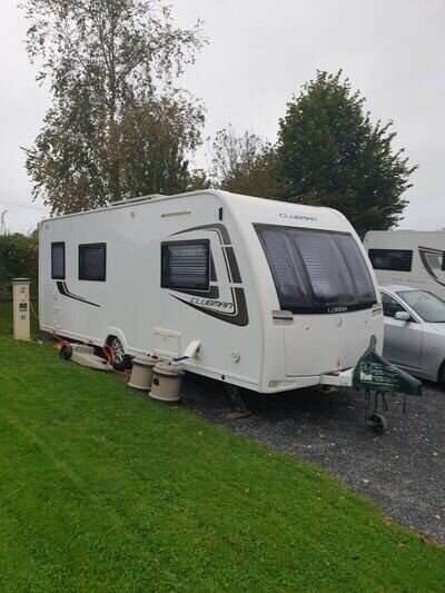 Lunar Clubman SE 4 Berth Caravan - Full length Awning