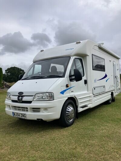 PEUGEOT BOXER AUTOCRUISE GLENEAGLE 350LX 2.8 HDi LWB 2 BERTH MOTORHOME