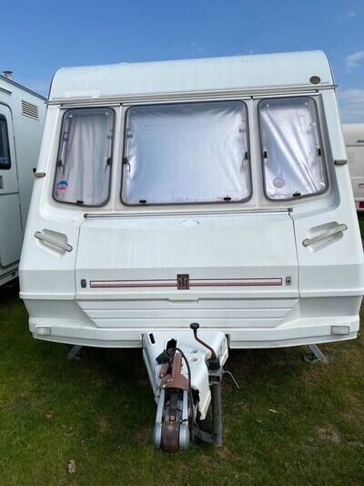 Abbey county caravan 4 berth 1998