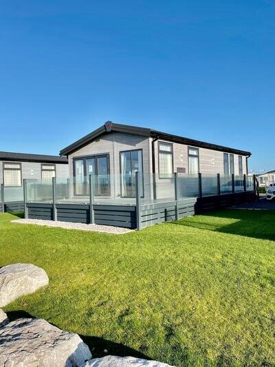 Seafront Lodge On South Coast Sea Views CALL TOM 07979127855