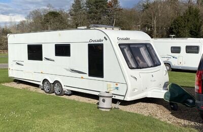 2008 Elddis Crusader Super Cyclone 4-Berth Twin-Axle Caravan, With Motor Movers