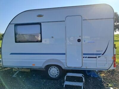 adria caravan 2 or berth