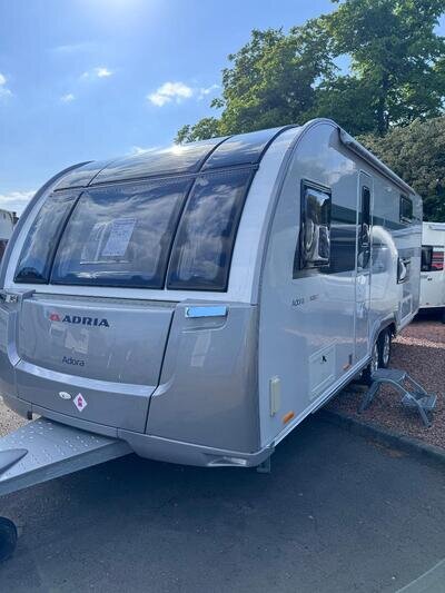 Adria Adora 623DT Sava, Yr.2019, 6 berth, fixed bunks, mover, air awning