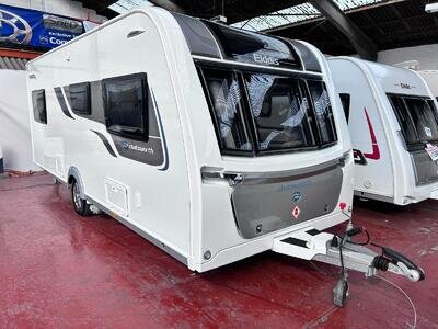 Elddis CHATSWORTH 574 2018 SUPERB CONDITION 4 BERTH REAR SINGLE BEDS