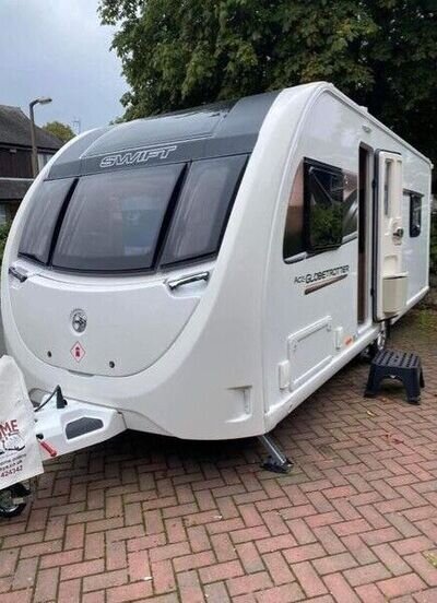 2020 Swift Ace Globetrotter 4 berth caravan *fixed bed* fantastic condition