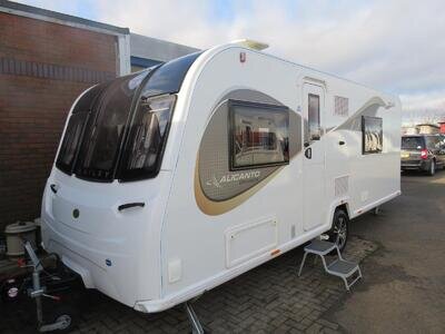 Bailey Alicanto Grande Estoril Twin Fixed Bed 4 Berth