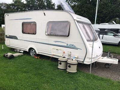 sterling eccles moonstone caravan