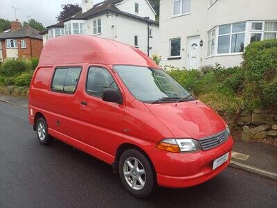 Toyota Hi-Ace, 2003, 4 Belts, 2 Berth, For Sale