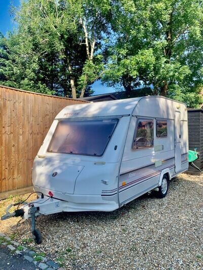 SÚPER SPRITE 4 BERTH CARAVAN FULLY LOADED AWNING M.MOVERS & MORE