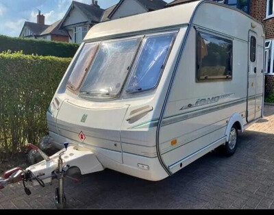 ABBEY IONA VOGUE 2 BERTH 11FT 6 LIGHTWEIGHT EXCELLENT CONDITION FULLY STOCKED