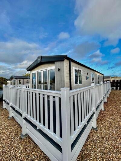 Luxury Seaside Single Lodge Decking Included CALL TOM 07979127855