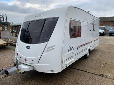 2006 LUNAR DELTA 540-2 LUXURY TWO BERTH TOURING CARAVAN SINGLE AXLE TOURER