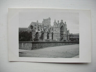 Melrose Abbey postcard, Roxburghshire. (Early 1900s)