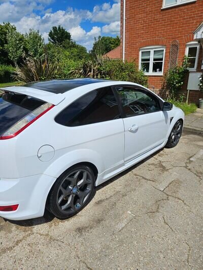 Ford Focus St 225