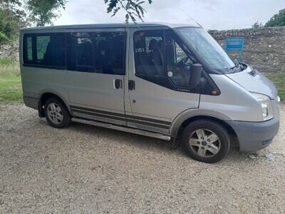 ford transit tourneo 9 seater