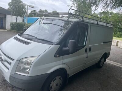 Ford Transit 2011