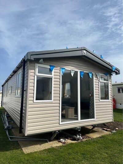 Seaview South Coast Caravan NO AGE LIMIT Call MARK 07565008788