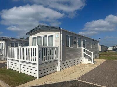 Seaview On South Coast Caravan NO AGE LIMIT-SITE FEES INC Call MARK 07565008788