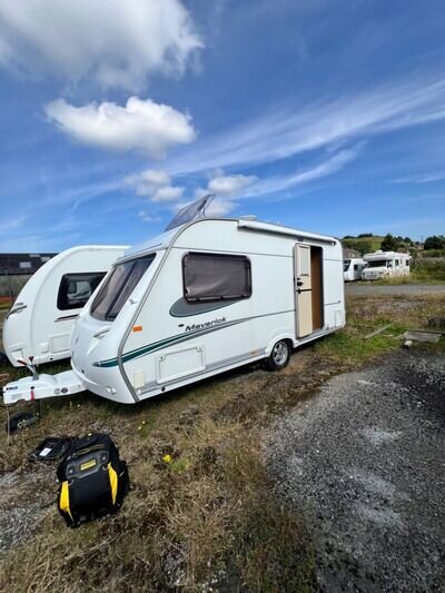 2006 2 berth abbey maverick SL - end bathroom - motor mover