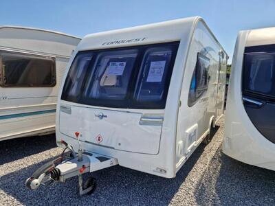 2017 Lunar Conquest 462 Used Caravan