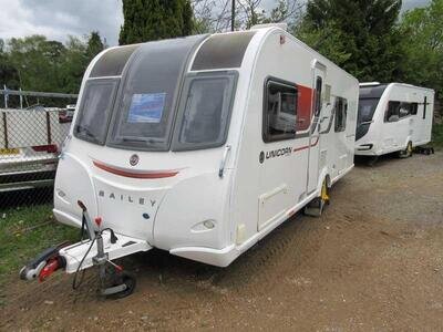 2016 Bailey Unicorn Valencia - 4 Berth Single Axle Touring Caravan