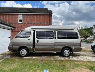 Toyota Hiace Camper van Motor home comfort