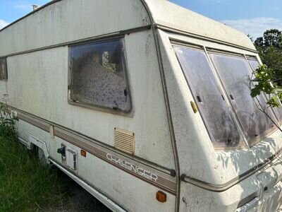 Swift Challenger 490/5SE Caravan - DAMP OLD PROJECT