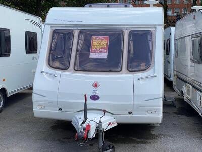 Swift Archway Woodford (2004) 2 Berth Caravan