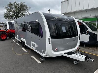 2022 Buccaneer Aruba 6 berth twin axle caravan - used once!!