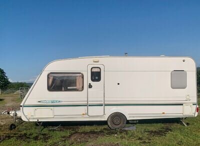 Great Condition 4 berth Abbey Freestyle Caravan with awning