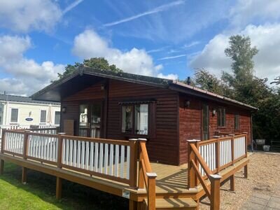 cosalt log cabin 35x20 3 bed fully winterised double glazing central heating