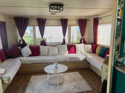 HEATWAVE BONANZA SALE LOVELY OFF SITE CARAVAN DELTA SANTANA 33 x 12 2 BED