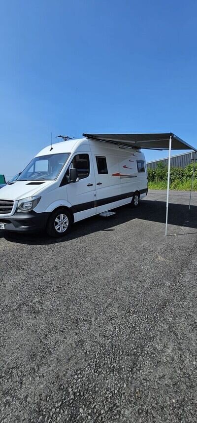 Mercedes Sprinter LWB Camper Conversion: Fully off-grid!