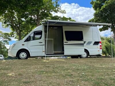 Mercedes Benz Sprinter Campervan/Motorhome Newly converted