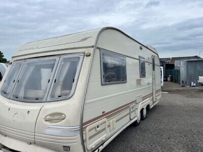 4 BERTH AVONDALE LAND RANGER 590 YEAR 2000 TRADE SALE SOLD AS SEEN DUE THE AGE