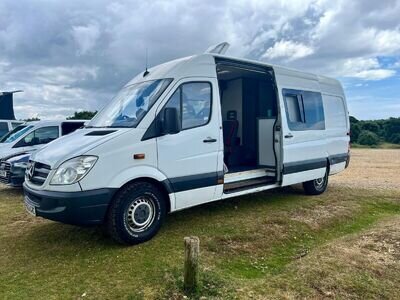 mercedes sprinter camper van