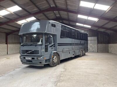 converted coach motorhome/horsebox