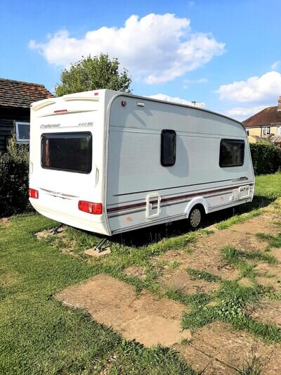 SWIFT CHALLENGER 440SE 4 BERTH CARAVAN