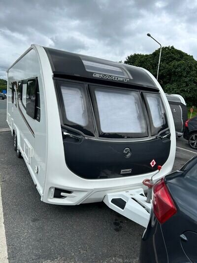 2017 caravan fixed bed swift challenger siena accent 635